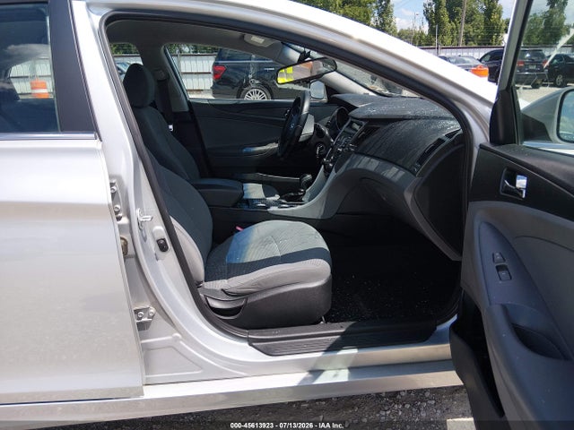 2013 Hyundai Sonata Gls მანქანა იყიდება აუქციონზე, vin: 5NPEB4AC4DH733533, აუქციონის ნომერი: 45613923