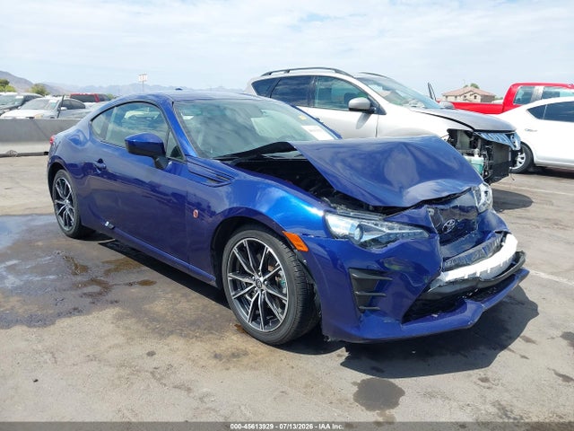 Toyota 86 2017 JF1ZNAA16H9703668 main image