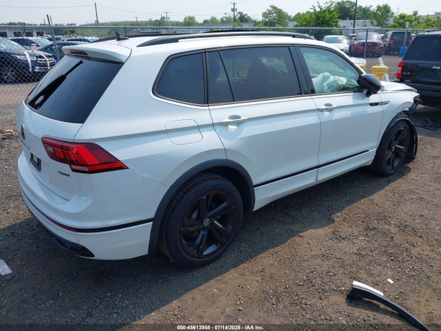 Aukcja sprzedaży 2024 Volkswagen Tiguan 2.0t Se R-line Black, vin: 3VV8B7AX5RM201194, numer aukcji: 45613958