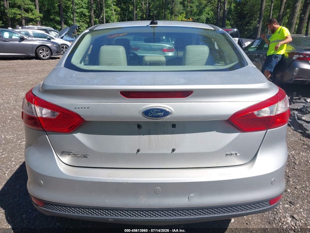 45613960 :رقم المزاد ، 1FAHP3H29CL172963 vin ، 2012 Ford Focus Sel مزاد بيع