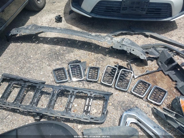 Продажа на аукционе авто 2018 Jeep Grand Cherokee Limited 4x2, vin: 1C4RJEBG5JC339879, номер лота: 45613963