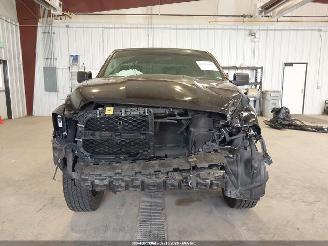 Продаж на аукціоні авто 2018 Ram 1500 Express  4x4 5'7 Box, vin: 1C6RR7KGXJS230996, номер лоту: 45613964