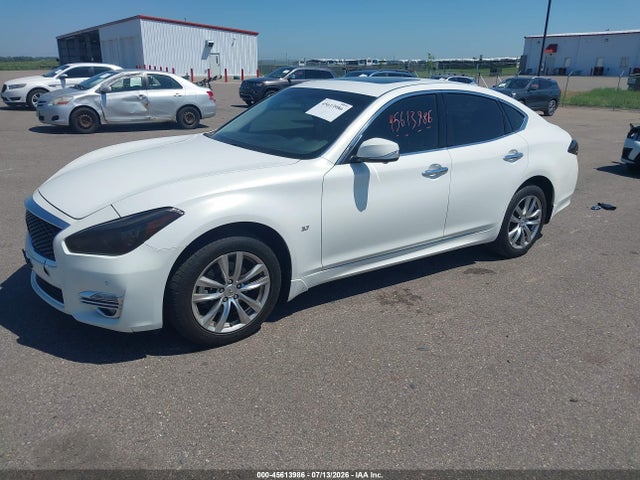 2015 Infiniti Q70 3.7x მანქანა იყიდება აუქციონზე, vin: JN1BY1AR6FM560517, აუქციონის ნომერი: 45613986