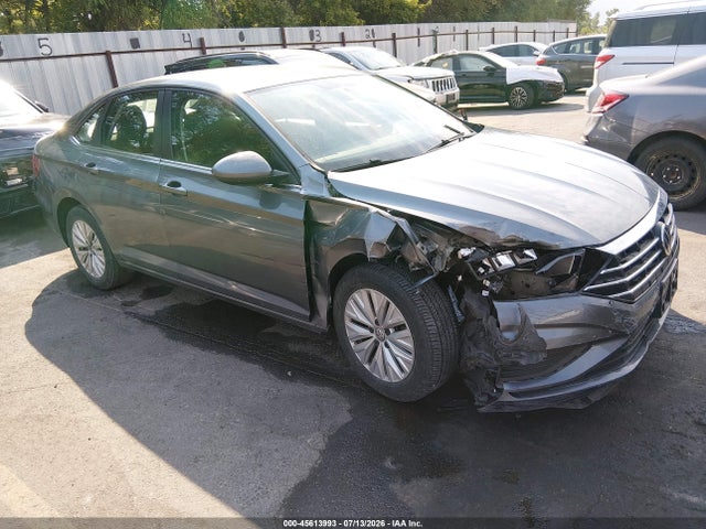 Aukcja sprzedaży 2019 Volkswagen Jetta 1.4t R-line/1.4t S/1.4t Se, vin: 3VWC57BU7KM136999, numer aukcji: 45613993