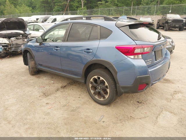 Subaru Crosstrek Premium 2023 JF2GTAPC4PH259910 Image 3