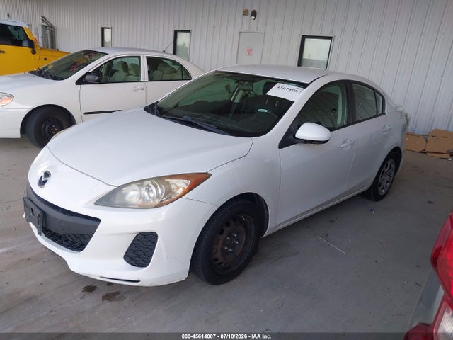Продажа на аукционе авто 2012 Mazda Mazda3 I Sport, vin: JM1BL1UF8C1500717, номер лота: 45614007