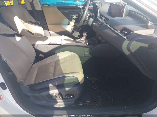 2019 Lexus Es 350 Luxury მანქანა იყიდება აუქციონზე, vin: 58ABZ1B16KU029528, აუქციონის ნომერი: 45614036