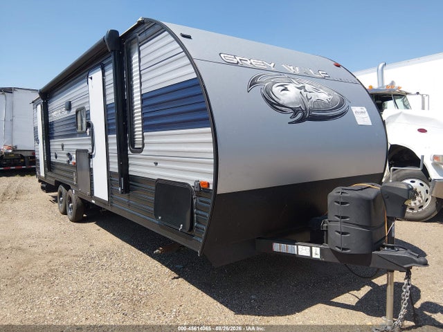 2020 Cherokee Travel Trailer მანქანა იყიდება აუქციონზე, vin: 4X4TCKB27LK063517, აუქციონის ნომერი: 45614065