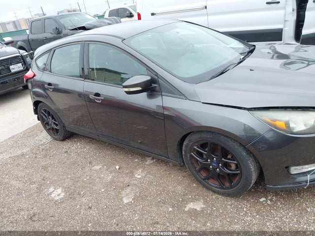 Ford FOCUS SE 2016 1FADP3K21GL311982 Image 14
