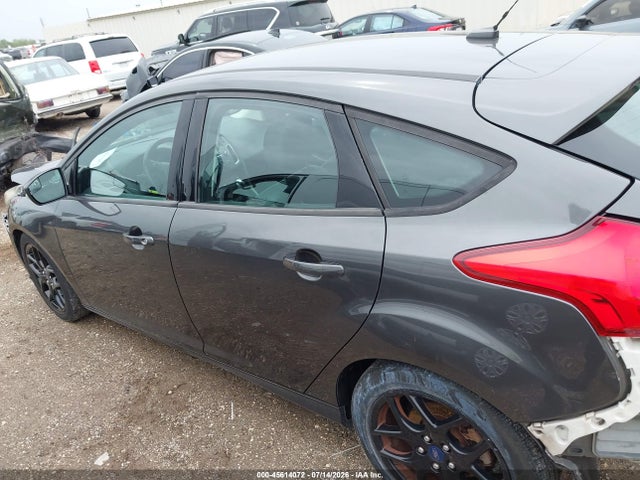 Ford FOCUS SE 2016 1FADP3K21GL311982 Image 15