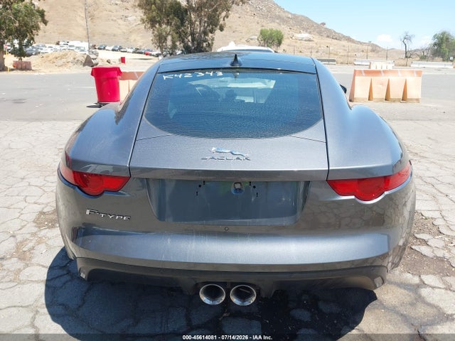 Jaguar F-type Premium 2017 SAJWA6AT8H8K42343 Image 16