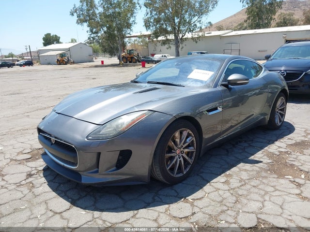 Jaguar F-type Premium 2017 SAJWA6AT8H8K42343 Image 2
