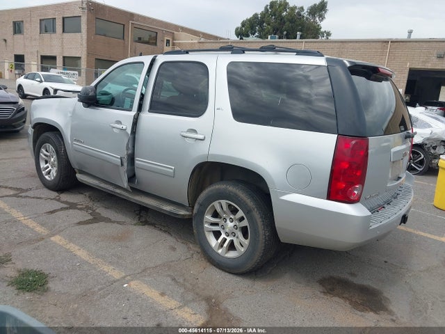 GMC YUKON SLT 2014 1GKS1CE06ER232027 Image 3