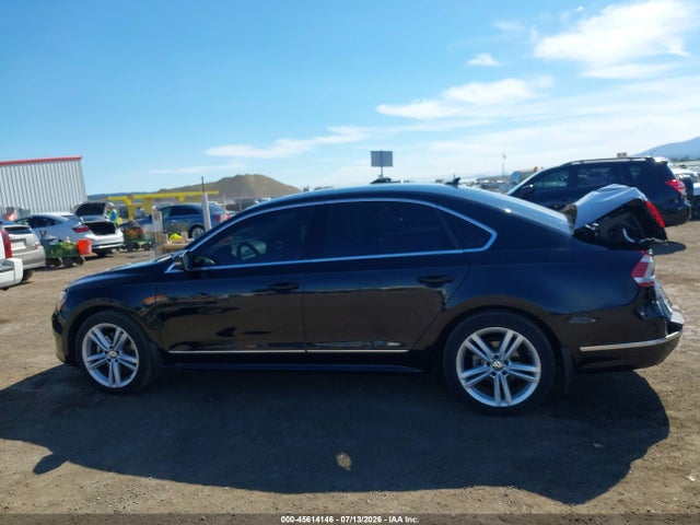 2014 Volkswagen Passat 1.8t Sel Premium მანქანა იყიდება აუქციონზე, vin: 1VWCT7A34EC032989, აუქციონის ნომერი: 45614146