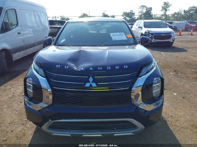2024 Mitsubishi Outlander Se 2.5 S-awc მანქანა იყიდება აუქციონზე, vin: JA4J4VA86RZ015955, აუქციონის ნომერი: 45614168