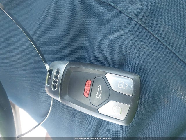 45614179 :رقم المزاد ، WA1BNAFY1J2208952 vin ، 2018 Audi Q5 2.0t Premium/2.0t Tech Premium مزاد بيع