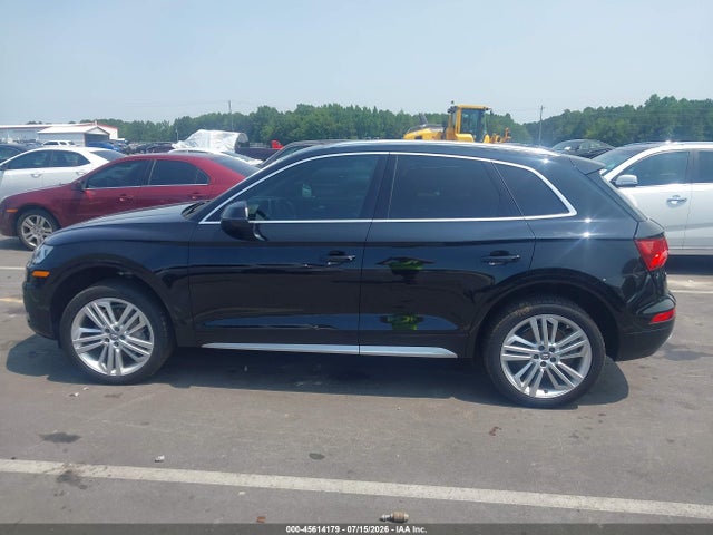 45614179 :رقم المزاد ، WA1BNAFY1J2208952 vin ، 2018 Audi Q5 2.0t Premium/2.0t Tech Premium مزاد بيع