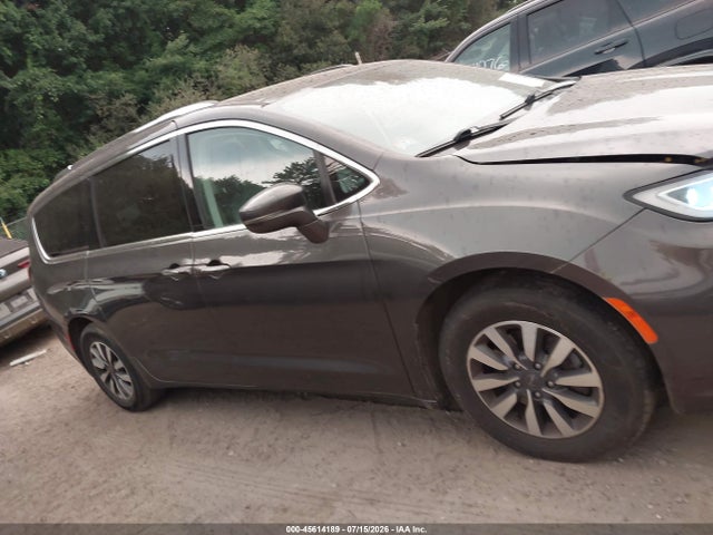 45614189 :رقم المزاد ، 2C4RC1BG2MR502728 vin ، 2021 Chrysler Pacifica Touring L مزاد بيع
