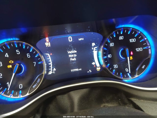 45614189 :رقم المزاد ، 2C4RC1BG2MR502728 vin ، 2021 Chrysler Pacifica Touring L مزاد بيع