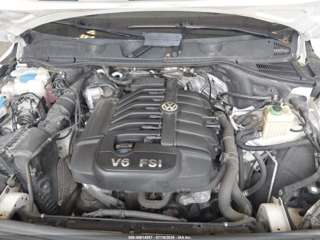 2011 Volkswagen Touareg Vr6 Lux მანქანა იყიდება აუქციონზე, vin: WVGFF9BP3BD005885, აუქციონის ნომერი: 45614207