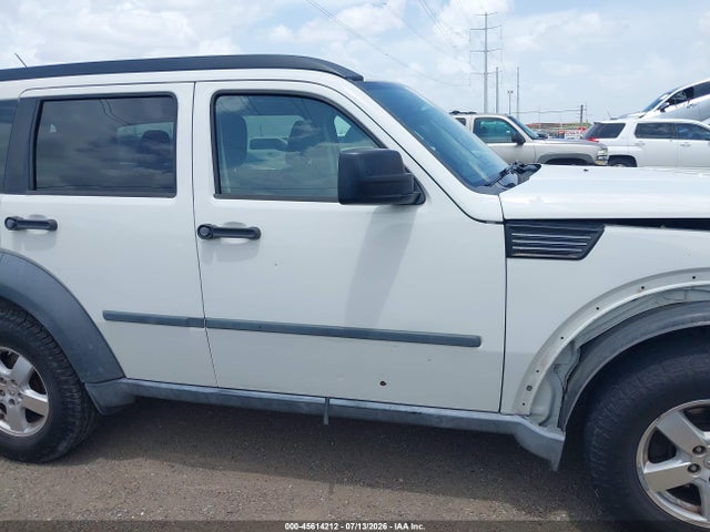Auction sale of the 2008 Dodge Nitro Sxt, vin: 1D8GT28K78W181275, lot number: 45614212
