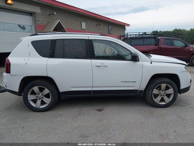 Продажа на аукционе авто 2015 Jeep Compass Sport, vin: 1C4NJDBB6FD395778, номер лота: 45614226