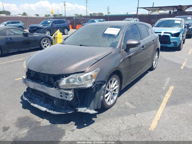 45614248 :رقم المزاد ، JTHKD5BH7B2042152 vin ، 2011 Lexus Ct 200h Premium مزاد بيع