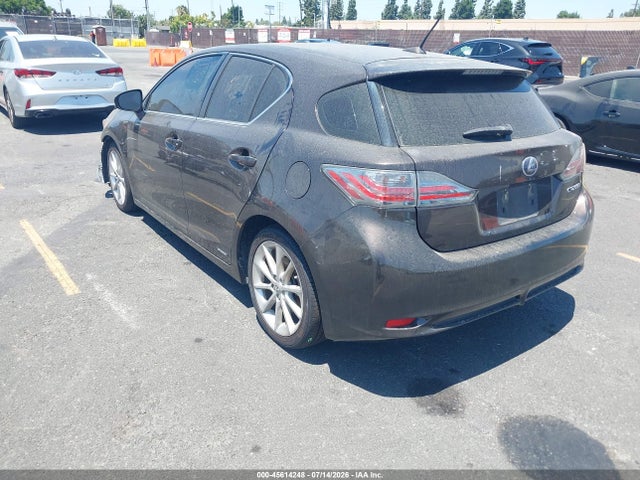 45614248 :رقم المزاد ، JTHKD5BH7B2042152 vin ، 2011 Lexus Ct 200h Premium مزاد بيع