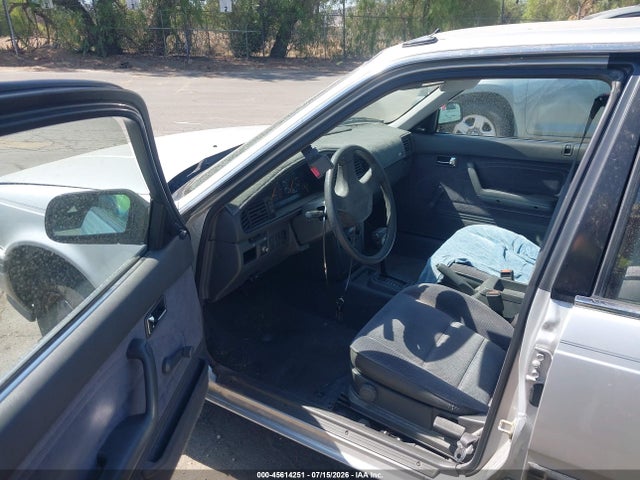 Продажа на аукционе авто 1991 Mazda 626 Dx/lx, vin: 1YVGD22B2M5119670, номер лота: 45614251