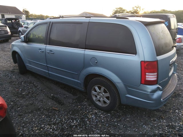 2008 Chrysler Town & Country Touring მანქანა იყიდება აუქციონზე, vin: 2A8HR54PX8R658755, აუქციონის ნომერი: 45614278