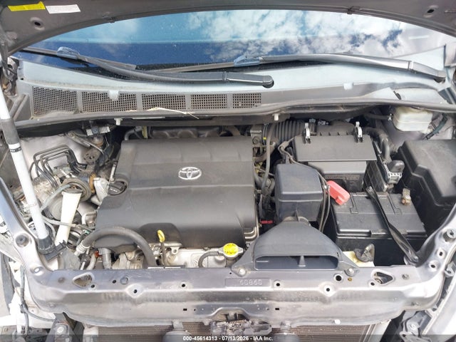 Продажа на аукционе авто 2015 Toyota Sienna Limited Premium 7 Passenger, vin: 5TDDK3DC5FS095808, номер лота: 45614313