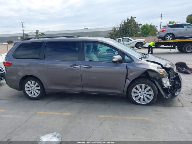 Продажа на аукционе авто 2015 Toyota Sienna Limited Premium 7 Passenger, vin: 5TDDK3DC5FS095808, номер лота: 45614313