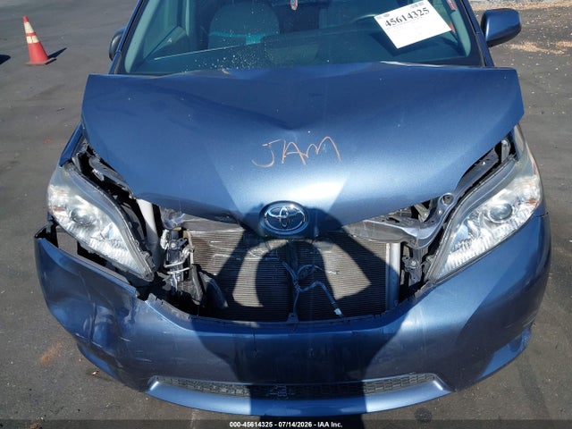 Toyota Sienna Le 8 Passenger 2017 5TDKZ3DC0HS859666 Image 10