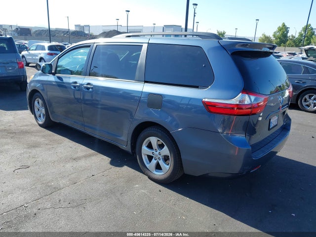 Toyota Sienna Le 8 Passenger 2017 5TDKZ3DC0HS859666 Image 3