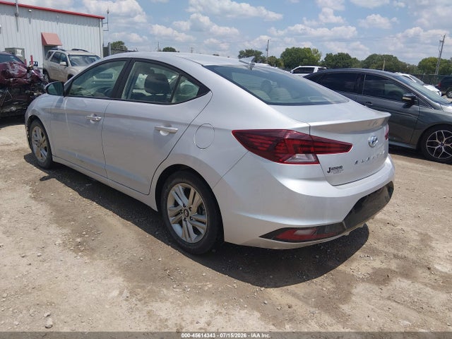 Hyundai ELANTRA SEL 2019 5NPD84LFXKH462847 Image 3
