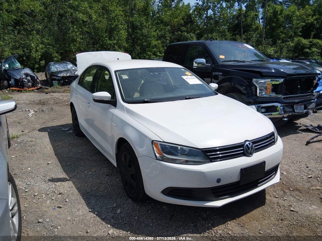 Продажа на аукционе авто 2014 Volkswagen Jetta 1.8t Se, vin: 3VWD17AJ4EM281302, номер лота: 45614360