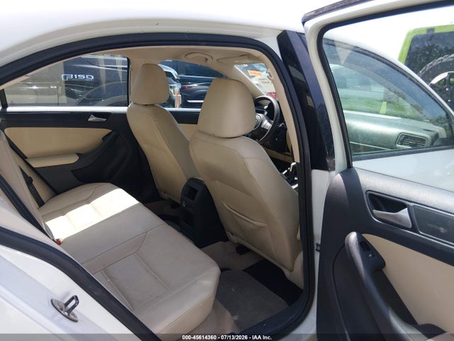 Продажа на аукционе авто 2014 Volkswagen Jetta 1.8t Se, vin: 3VWD17AJ4EM281302, номер лота: 45614360