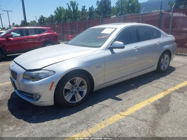2013 Bmw 528i მანქანა იყიდება აუქციონზე, vin: WBAXG5C59DDY35847, აუქციონის ნომერი: 45614381