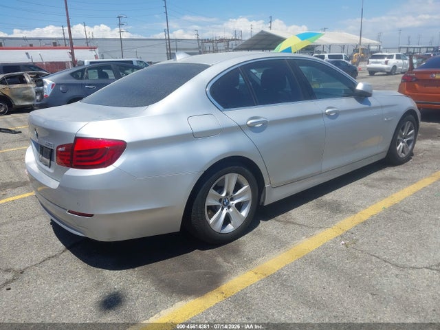 2013 Bmw 528i მანქანა იყიდება აუქციონზე, vin: WBAXG5C59DDY35847, აუქციონის ნომერი: 45614381
