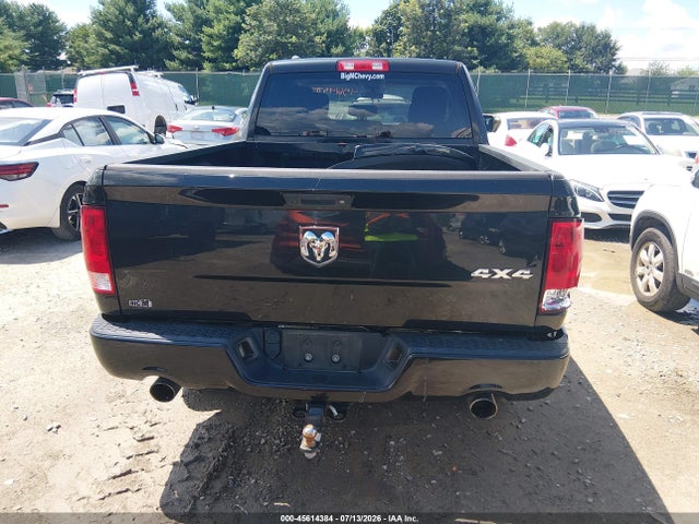 45614384 :رقم المزاد ، 1C6RR7FT9JS308336 vin ، 2018 Ram 1500 Express  4x4 6'4 Box مزاد بيع