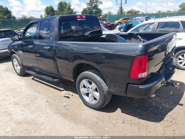 45614384 :رقم المزاد ، 1C6RR7FT9JS308336 vin ، 2018 Ram 1500 Express  4x4 6'4 Box مزاد بيع