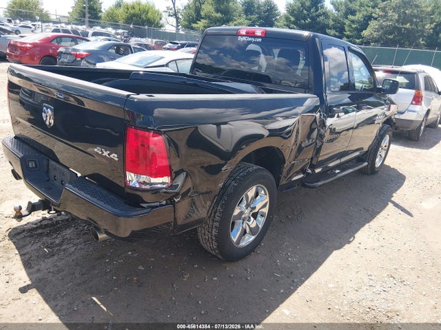 45614384 :رقم المزاد ، 1C6RR7FT9JS308336 vin ، 2018 Ram 1500 Express  4x4 6'4 Box مزاد بيع