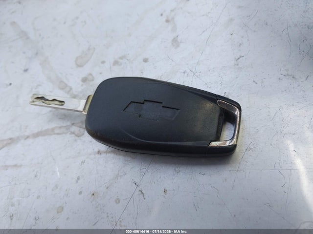 1G1BC5SM4J7186690 Chevrolet Cruze Ls Auto