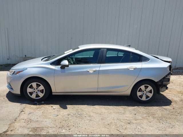 1G1BC5SM4J7186690 Chevrolet Cruze Ls Auto