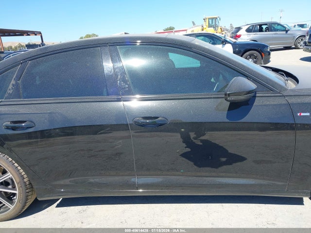 Продажа на аукционе авто 2024 Audi A6 Premium Plus 55 Tfsi Quattro S Tronic, vin: WAUL2BF26RN014929, номер лота: 45614428