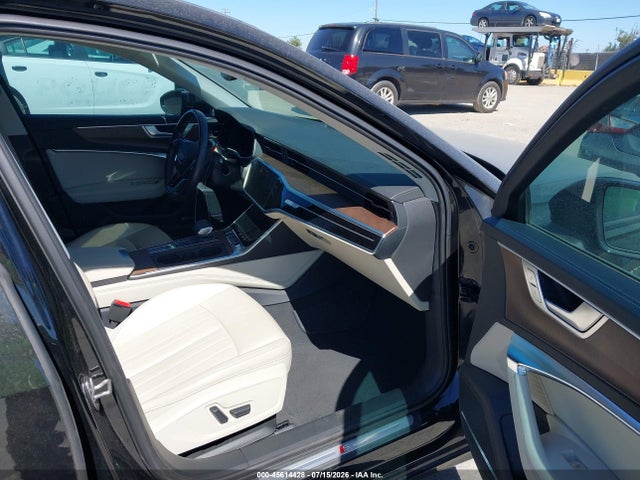 Продажа на аукционе авто 2024 Audi A6 Premium Plus 55 Tfsi Quattro S Tronic, vin: WAUL2BF26RN014929, номер лота: 45614428
