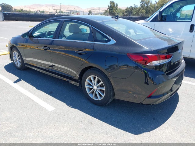 Hyundai SONATA ECO 2018 5NPE24AA8JH691801 Image 3