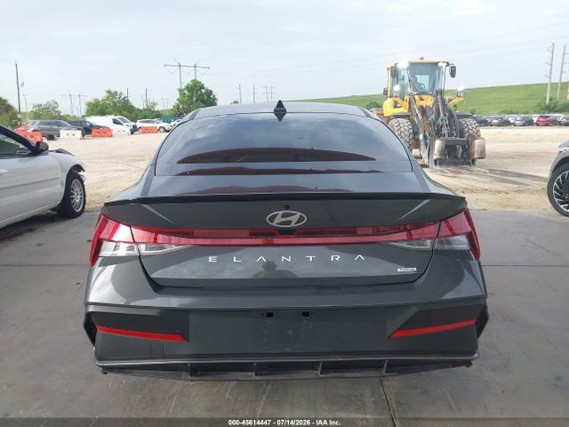 2026 Hyundai Elantra Hybrid Sel Sport მანქანა იყიდება აუქციონზე, vin: KMHLM4DJ2TU183633, აუქციონის ნომერი: 45614447