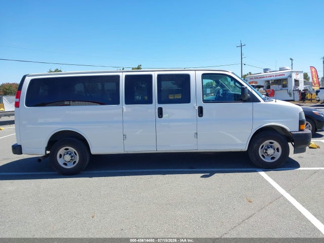 1GAZGNFP2L1253008 Chevrolet Express Passenger Rwd 3500 Extended Wheelbase Ls