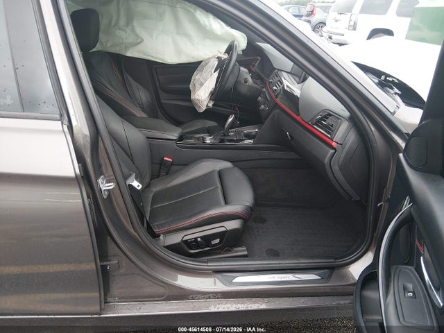 45614508 :رقم المزاد ، WBA3B3G54ENR83878 vin ، 2014 Bmw 328i Xdrive مزاد بيع